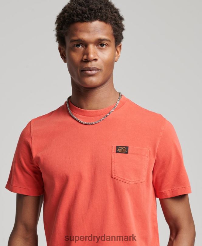 Superdry orange Mænd tøj t-shirt med lomme til arbejdstøj i økologisk bomuld 868VH4930
