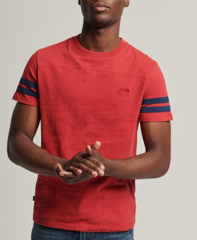 Superdry rød Mænd tøj organisk bomuld essentiel quarterback t-shirt med logo 868VH4844
