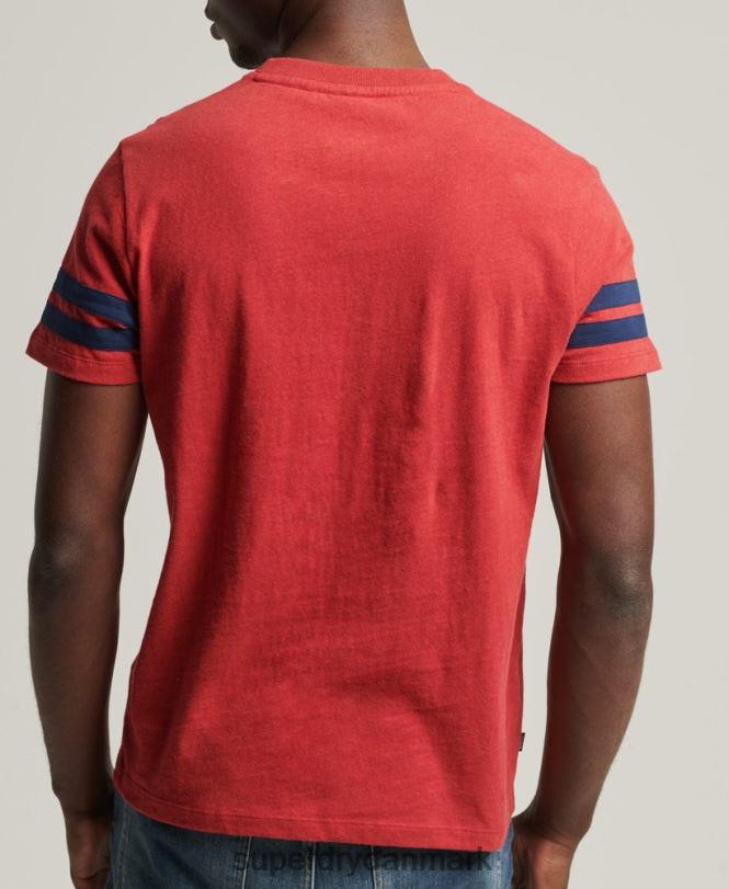 Superdry rød Mænd tøj organisk bomuld essentiel quarterback t-shirt med logo 868VH4844